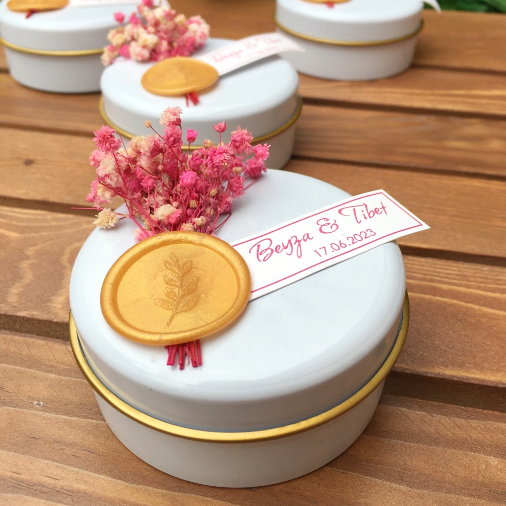 Mühürlü Beyaz Metal Mum